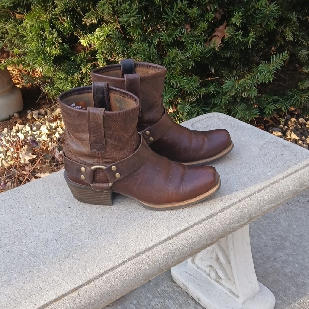 Justin Woman Boot Sz 9